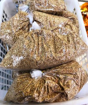 (商品画像) 炒りゴマ 180g